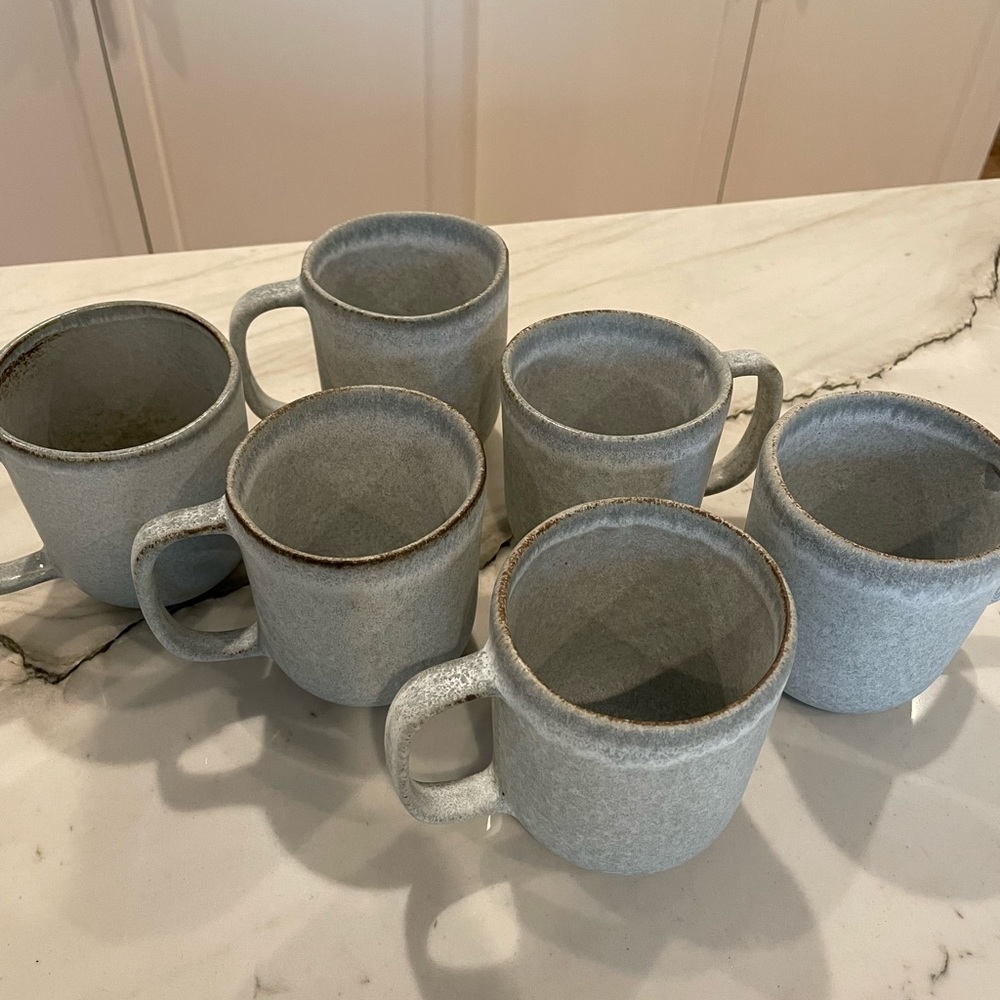 Anthropologie Levi Mugs, NWOT, beautiful light blue/gray with natural glaze - Picture 2 of 4